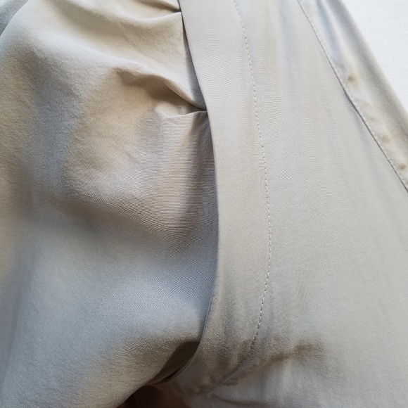 💓SOLD💓Halogen Bow Collar Silk Tie Blouse Nude Taupe Puff - Picture 9 of 13